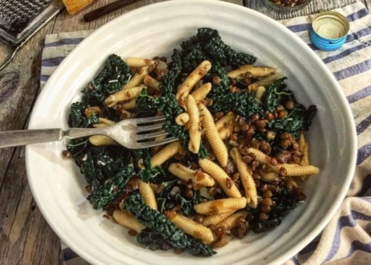 Black Lentils With Kale and Pasta